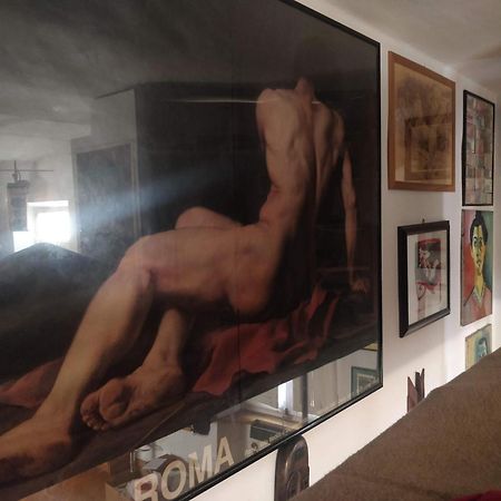 ローマOur Arty Flat In Montiアパートメント エクステリア 写真